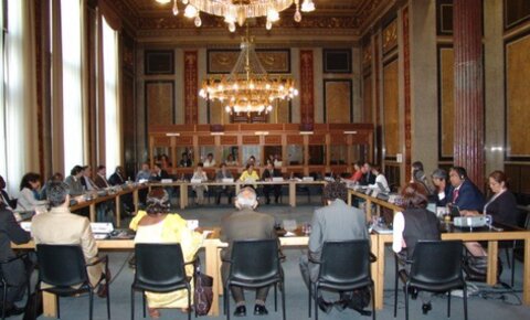 Réunion du Comité de l’IS sur la Cohésion Sociale, la Pauvreté et le HIV / SIDA à Vienne