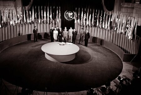 L'IS honore le jour de la fondation des Nations Unies, le 24 octobre 1945