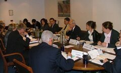 Le Comité de l’IS sur l’Economie, la Cohésion sociale et l’Environnement décide de ses futurs travaux lors d’une réunion à Londres